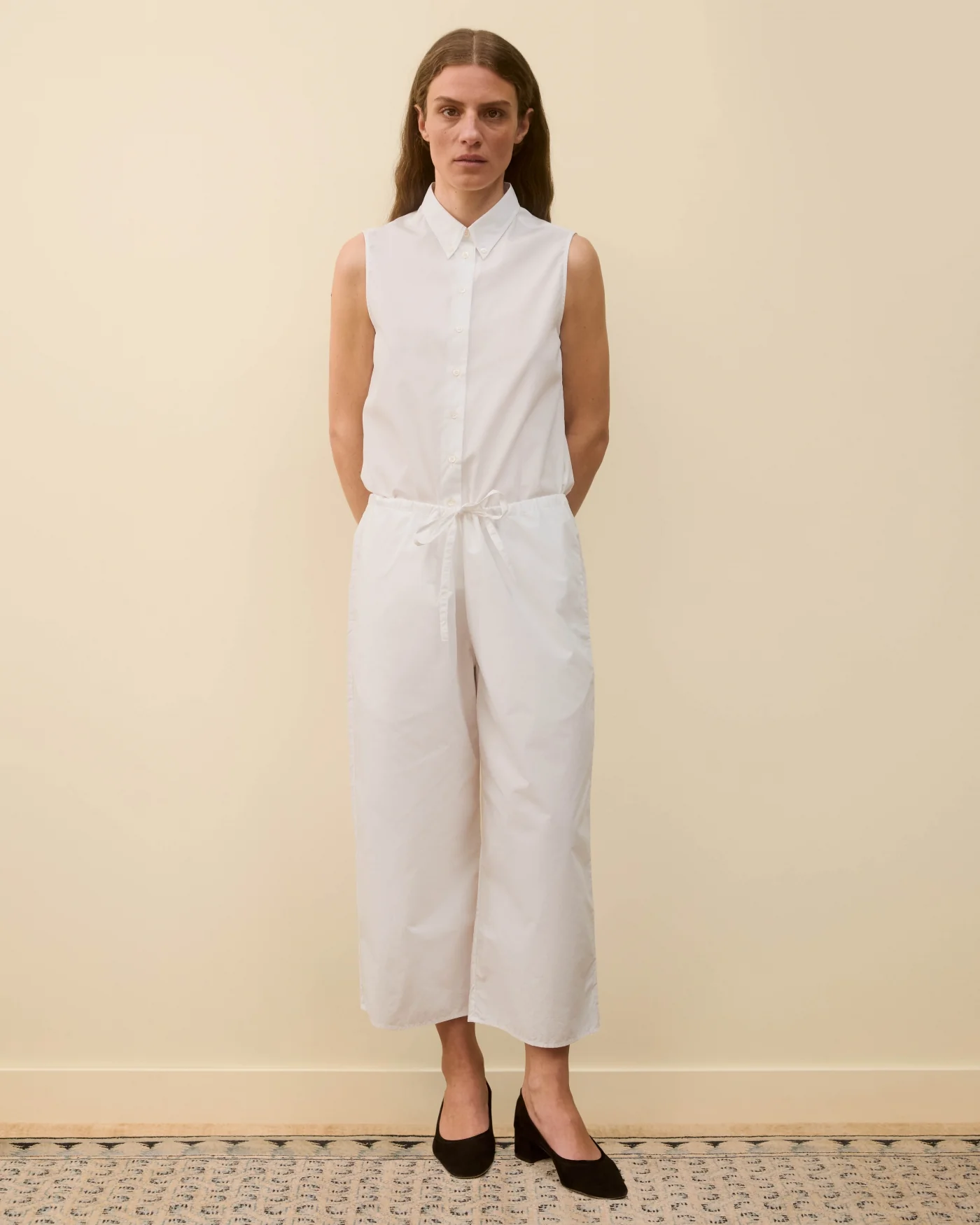 CASTA SLEEVELESS SHIRT | White - Image 2